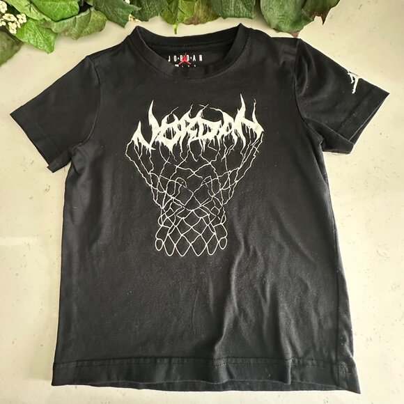 Jordan Kids Graphic T-Shirt Black With White Design Basketball Net Print Size 7 - Picture 1 of 5